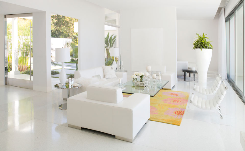 Những mẫu nhà phố sơn màu trắng sứ sang trọng, đẹp hút mắt | Totopaint.com 11 Những mẫu nhà phố sơn màu trắng sứ sang trọng, đẹp hút mắt | Totopaint.com