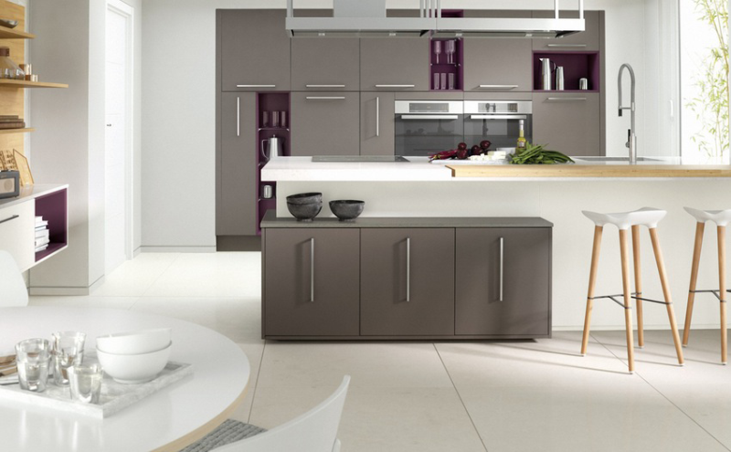 Những mẫu nhà phố sơn màu trắng sứ sang trọng, đẹp hút mắt | Totopaint.com 2 Những mẫu nhà phố sơn màu trắng sứ sang trọng, đẹp hút mắt | Totopaint.com